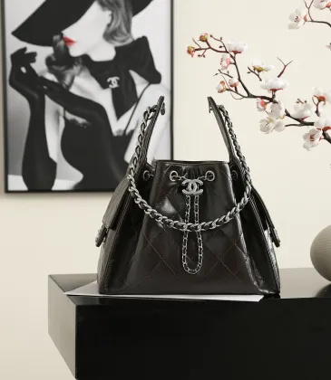 Chanel Runway Shopping Tote Matte Leather Chain Shoulder Bag AS5293, 25cm #B67261
