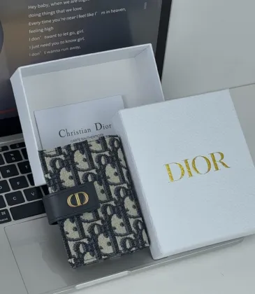 Dior Caro Dandelion Card Holder M116 11x8x1.3cm #A62940 Dior Caro Dandelion Card Holder M116 11x8x1.3cm #A62940