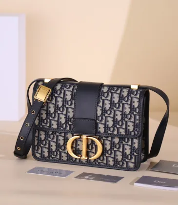 D-ior Handbag Montaigne Size:24x17x8cm #A48334 D-ior Handbag Montaigne Size:24x17x8cm #A48334