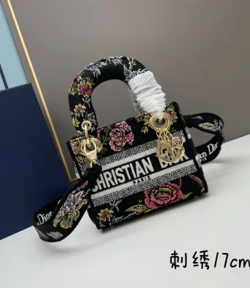 D-ior Mini Lady D - Lite Bag With Floral Embroidery And Branding size:17×15×7cm #A53706 D-ior Mini Lady D - Lite Bag With Floral Embroidery And Branding size:17×15×7cm #A53706