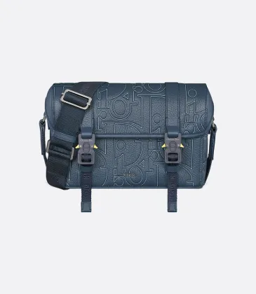 D-ior Hit The Road Leather Messenger Bag With Signature Monogram Embossing size:24×18×8cm #A53669 D-ior Hit The Road Leather Messenger Bag With Signature Monogram Embossing size:24×18×8cm #A53669