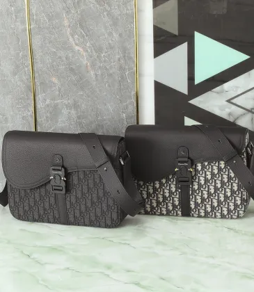 D-ior Oblique Pattern Messenger Bags With Contrast Leather Details For Stylish Functionality #A50068 D-ior Oblique Pattern Messenger Bags With Contrast Leather Details For Stylish Functionality #A50068