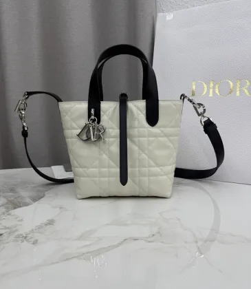 Dior Toujours Cannage Tote Bag M2835 White 18.5x18.5x12cm #A62939 Dior Toujours Cannage Tote Bag M2835 White 18.5x18.5x12cm #A62939