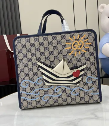 Gucci GG Supreme Canvas Briefcase With Nautical Boat And Sun Embroidery #A52730 Gucci GG Supreme Canvas Briefcase With Nautical Boat And Sun Embroidery #A52730
