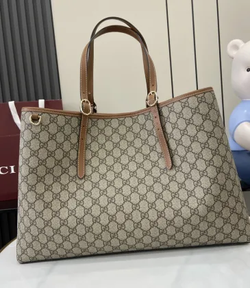 Gucci GG Supreme Canvas Tote Bag: Timeless Style for Everyday Elegance #A51000 Gucci GG Supreme Canvas Tote Bag: Timeless Style for Everyday Elegance #A51000