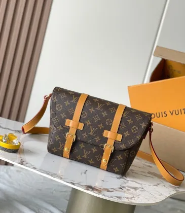 Louis Vuitton Christopher Messenger Bag Monogram M28511 32×19.5×11CM #B67915