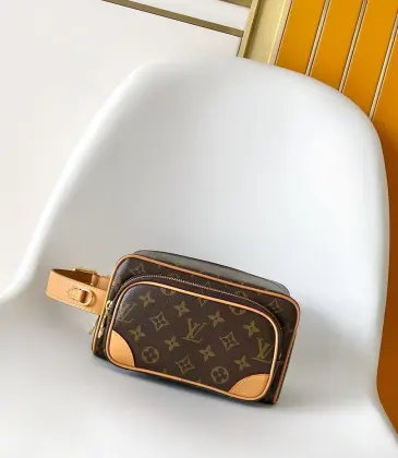 LV Locker Dopp Kit Cargo Monogram Handbag M2A501 23×12×13CM #B67922