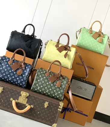 LV Speedy P109 Bandoulière 30 Monogram Leather Bag | M14067 | Multiple Colors #A60903 LV Speedy P109 Bandoulière 30 Monogram Leather Bag | M14067 | Multiple Colors #A60903