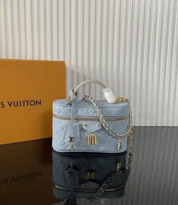 LV Vanity Chain Handbag Monogram Empreinte M2A007 19x11.5x6.5cm #B67286