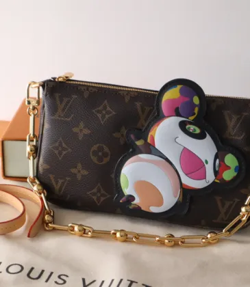 Louis Vuitton Handbag Pochette Accessoires Size:13x4x22cm #A48395 Louis Vuitton Handbag Pochette Accessoires Size:13x4x22cm #A48395