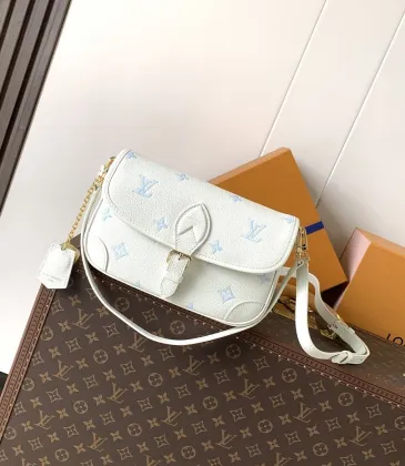 LV Diane Monogram Leather Crossbody Saddle Bag 24×15×9cm #A65049 LV Diane Monogram Leather Crossbody Saddle Bag 24×15×9cm #A65049