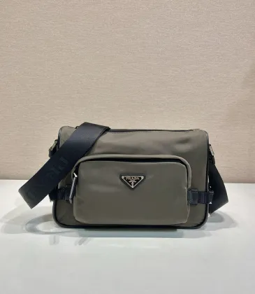Prada Nylon Crossbody Bag: Iconic Design for Everyday Versatility size:28×17.5×10cm #A53543 Prada Nylon Crossbody Bag: Iconic Design for Everyday Versatility size:28×17.5×10cm #A53543