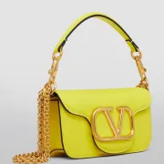 Valentino GARAVANI Leather Locó Top-Handle Bag #A30128 Valentino GARAVANI Leather Locó Top-Handle Bag #A30128