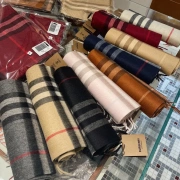 Burberry classic cashmere plaid scarfs #A61886 Burberry classic cashmere plaid scarfs #A61886