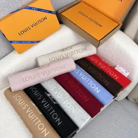 Brand L Scarf #B68739