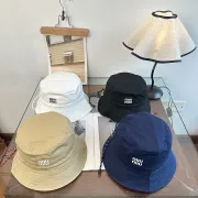 MIUMIU Caps&amp;Hats #B67786