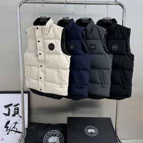 Canada Goose Unisex Snap Button Quilted Down Puffer Vest #B68788