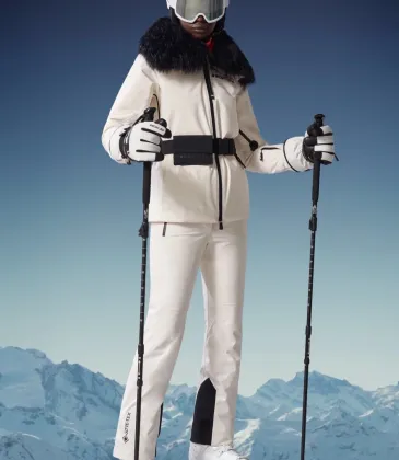 Moncler Coats/Down Jackets Tracksuits #A56535