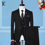 Louis Vuitton Suit #B69118