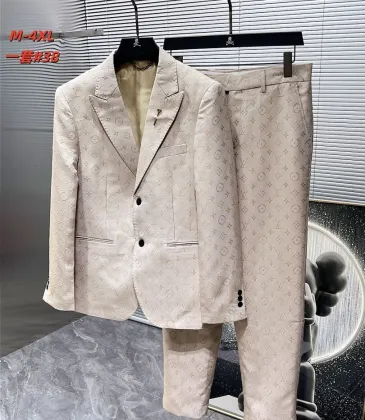 Suit #A59941 Suit #A59941