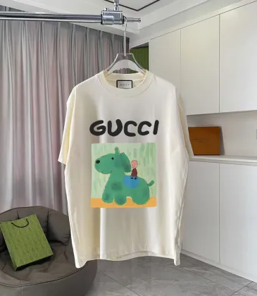 Gucci T-shirts for Gucci Men's AAA T-shirts #A53736