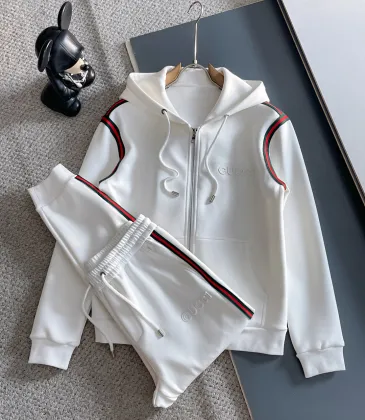 Gucci Tracksuits for Men's long tracksuits #A58876