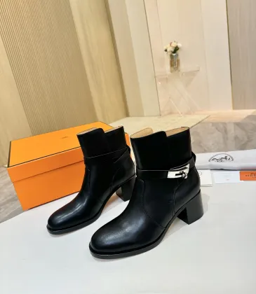 Hermès Leather Kelly Buckle Block‑Heel Ankle Boots 6cm Heel #B68412