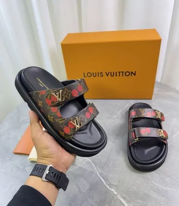  Shoes for men and women  Slippers #A62035