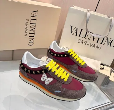 Valentino Shoes Unisex Shoes Valentino Sneakers #B68971