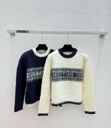D-ior Women's Luxury Fluffy Knit Logo Sweater  Featuring Contrast Christian D-ior Signature Intarsia and Cozy Crew Neckline. #A56312